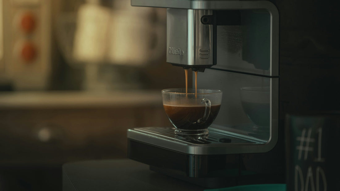 Kaffeevollautomat richtig einstellen – Mehr Geschmack aus jeder Bohne